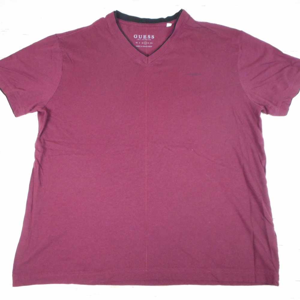 Guess Los Angeles Men’s V-Neck T-Shirt – Burgundy Maroon Size L